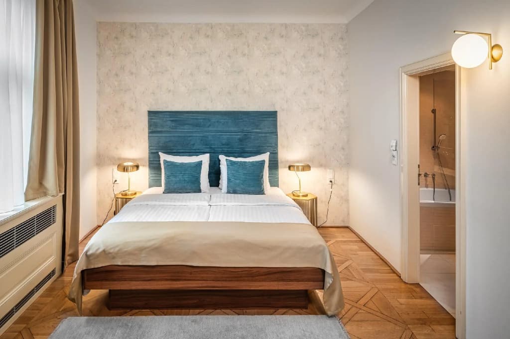 Golden Angel Suites by Adrez Living - photo 12