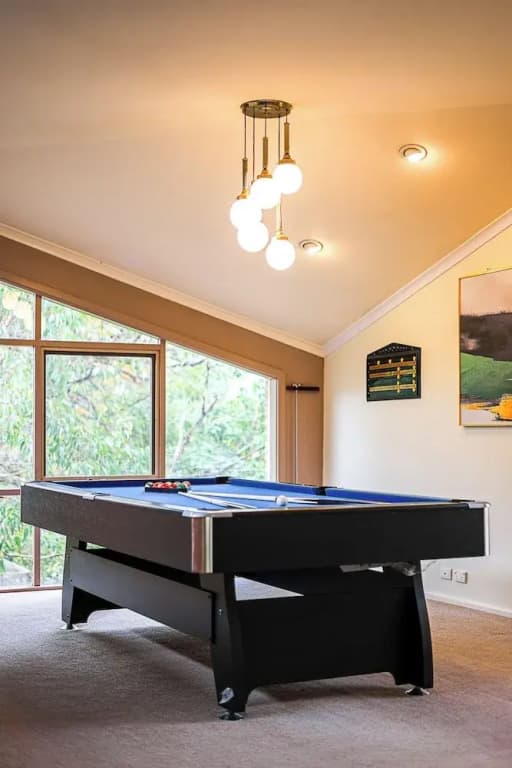 StayAU Comfy Two-Story with Pool Table - photo 21