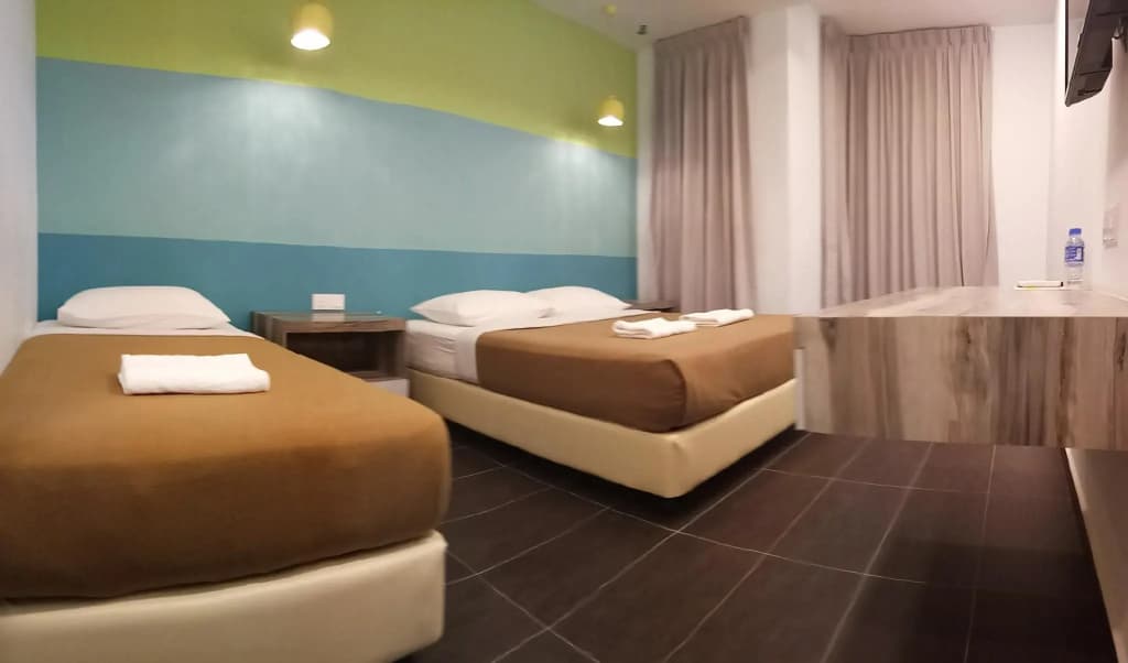 Dragon City Hotel - main photo