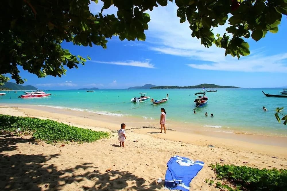 Nai Harn Condominium - photo 22