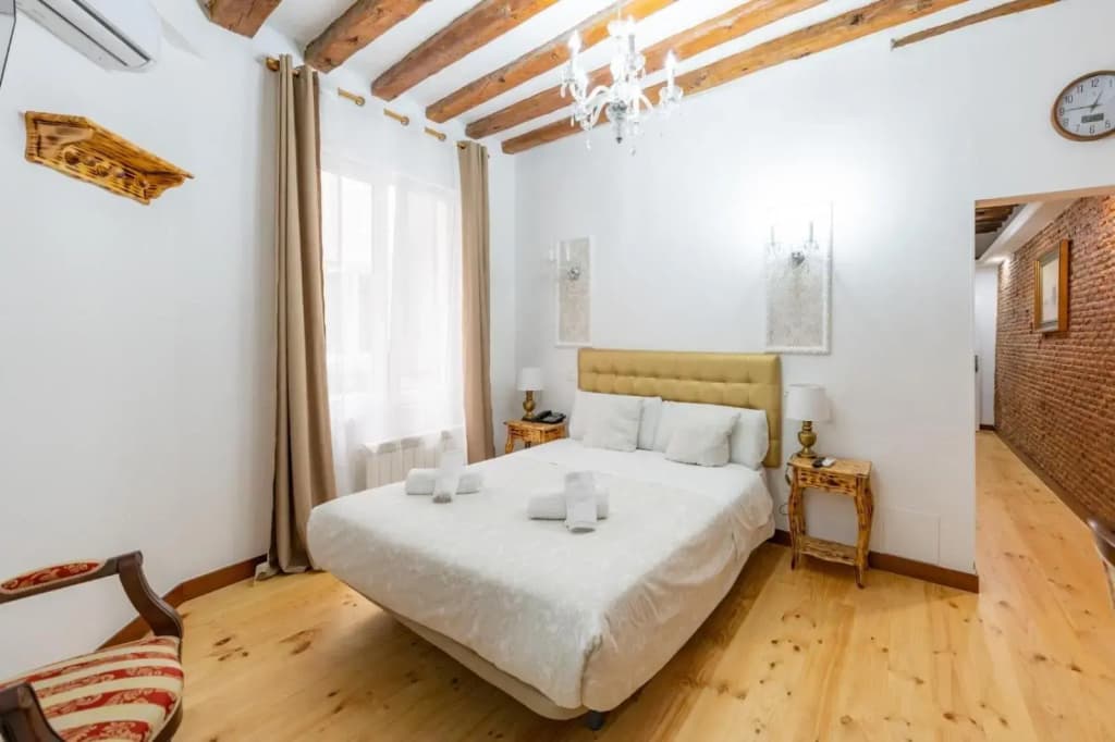 Oriente Palace Apartments - photo 4