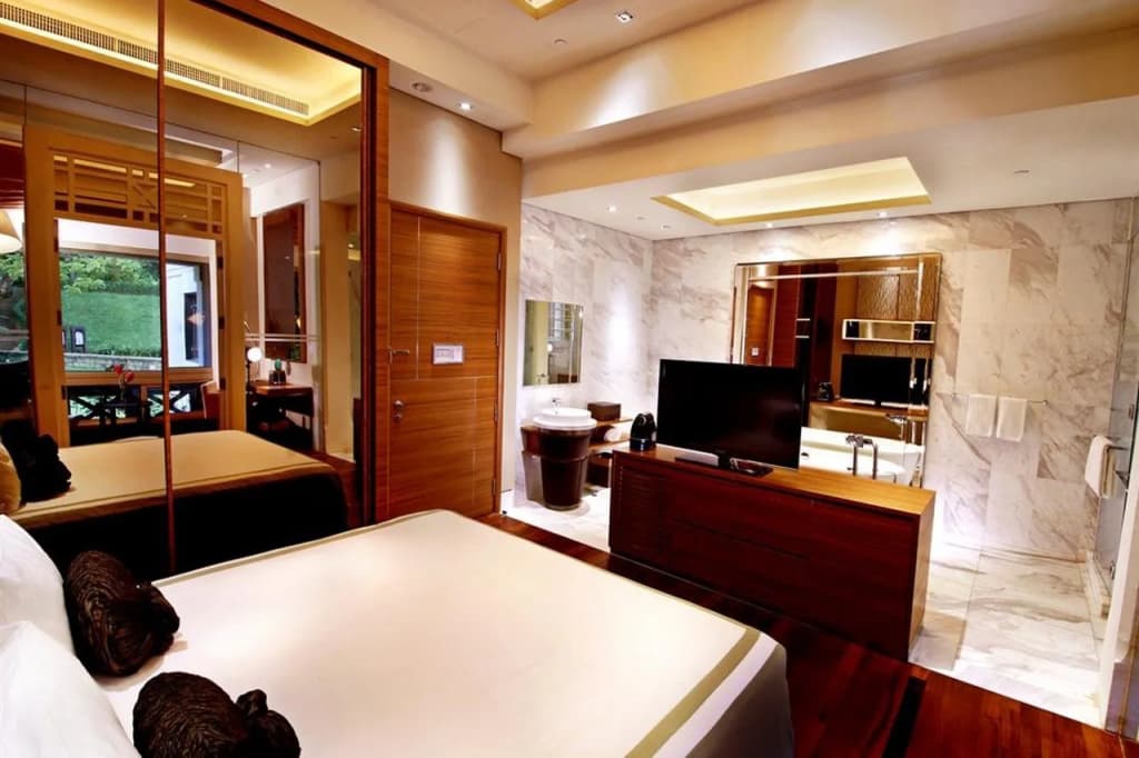 Hotel Fort Canning - photo 36