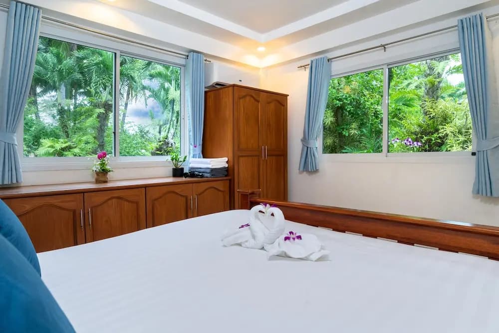 Kamala Beach Front Villas - photo 5