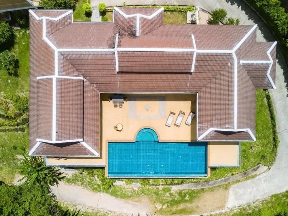 Villa E - main photo