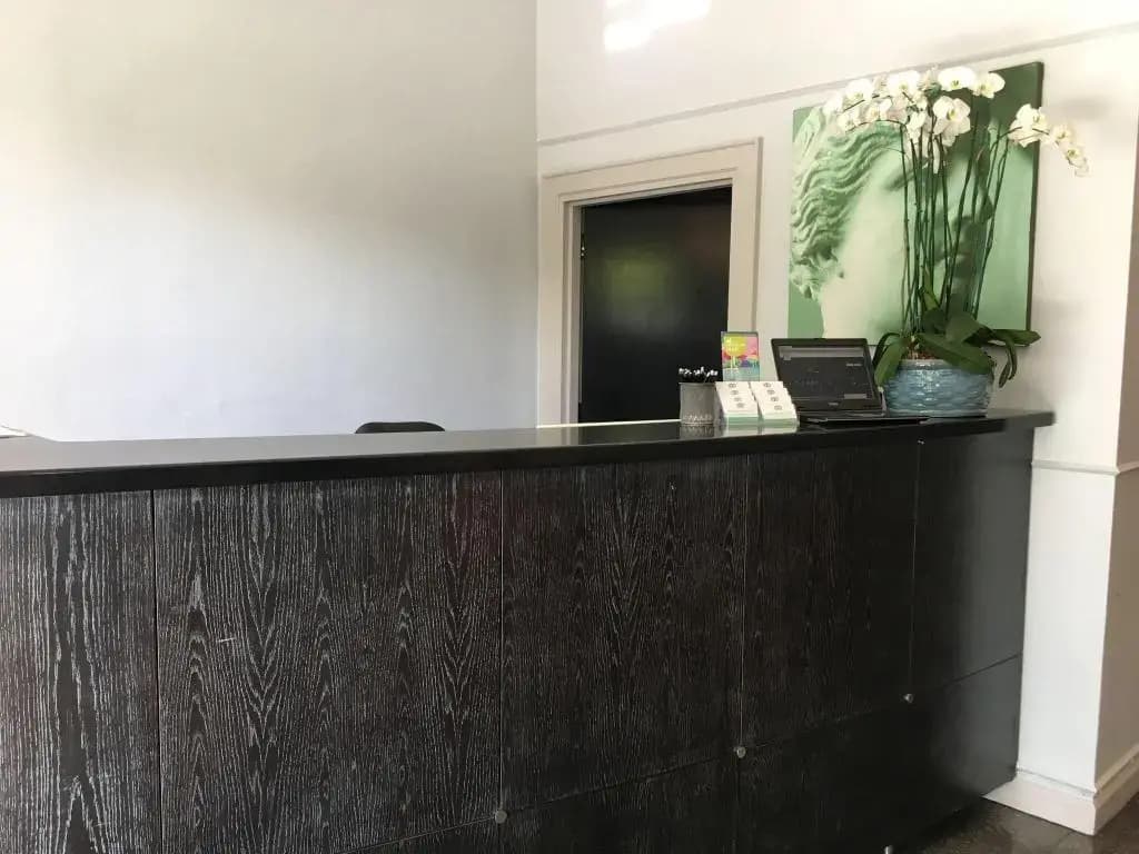 The Eo Inn - Downtown - photo 17