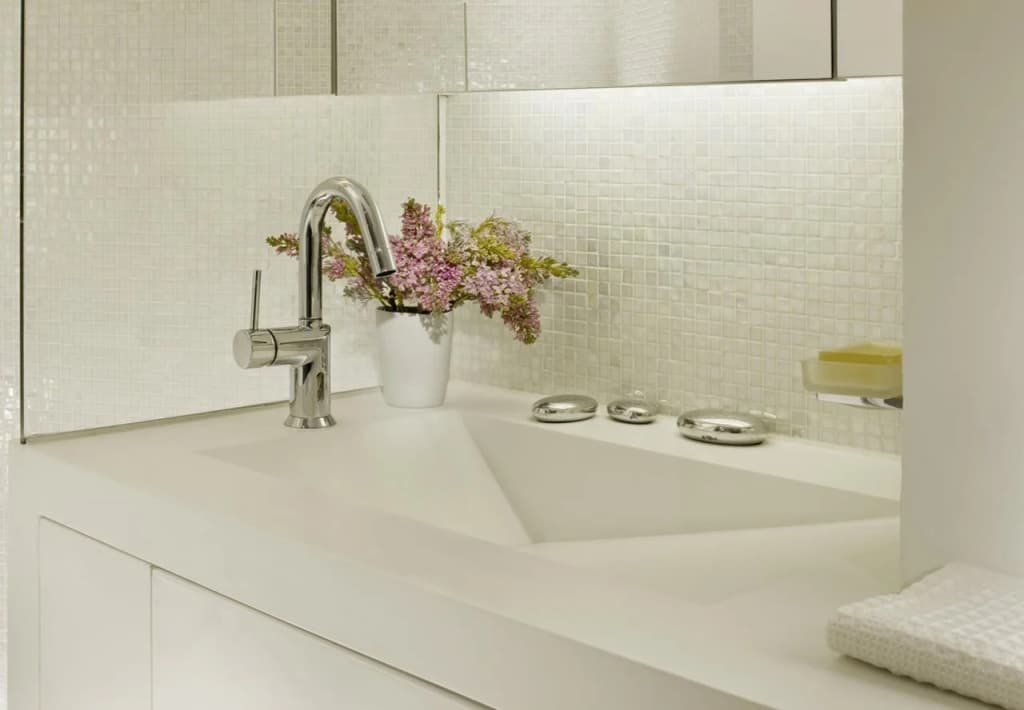 V Causeway Bay Hotel  Serviced Apartments - photo 12
