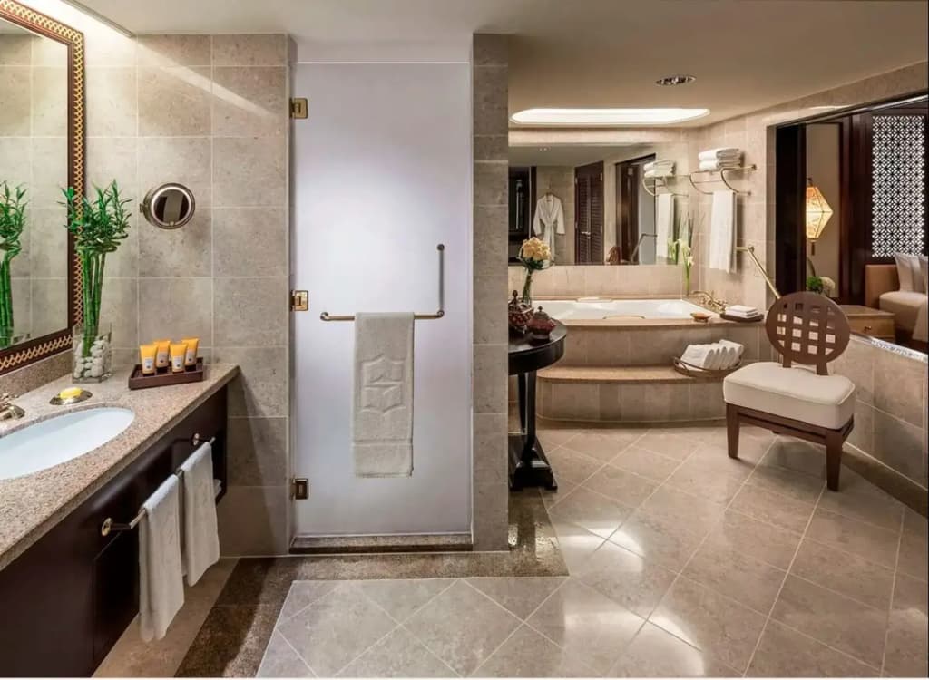 Al Husn Muscat Hotel - photo 25