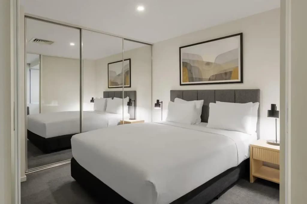 Oaks Melbourne Flemington Suites - photo 4