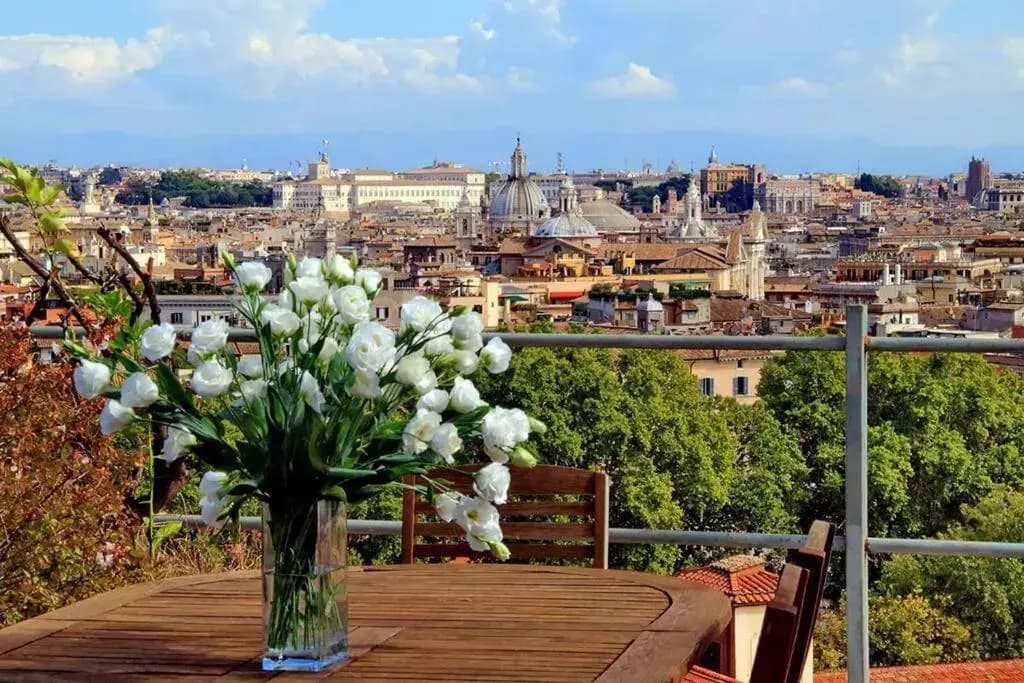 Sant Onofrio Terrace Apartment - photo 36