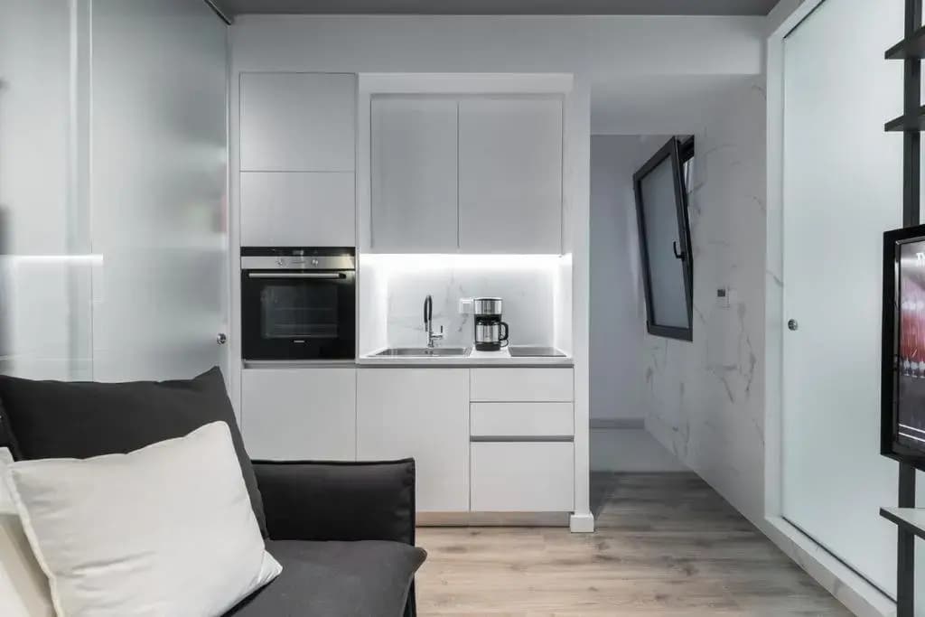 Downtown Boutique Apartments - photo 16