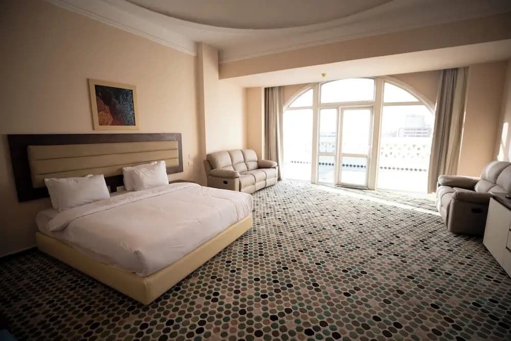 oriental grand plaza - photo 3