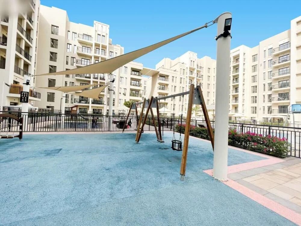 Fancy 2BR Apt Town Square - photo 12