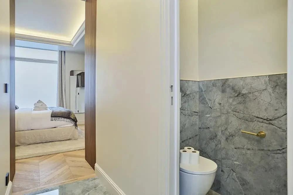 Incredible Le Marais Apartment With Terrace - photo 7