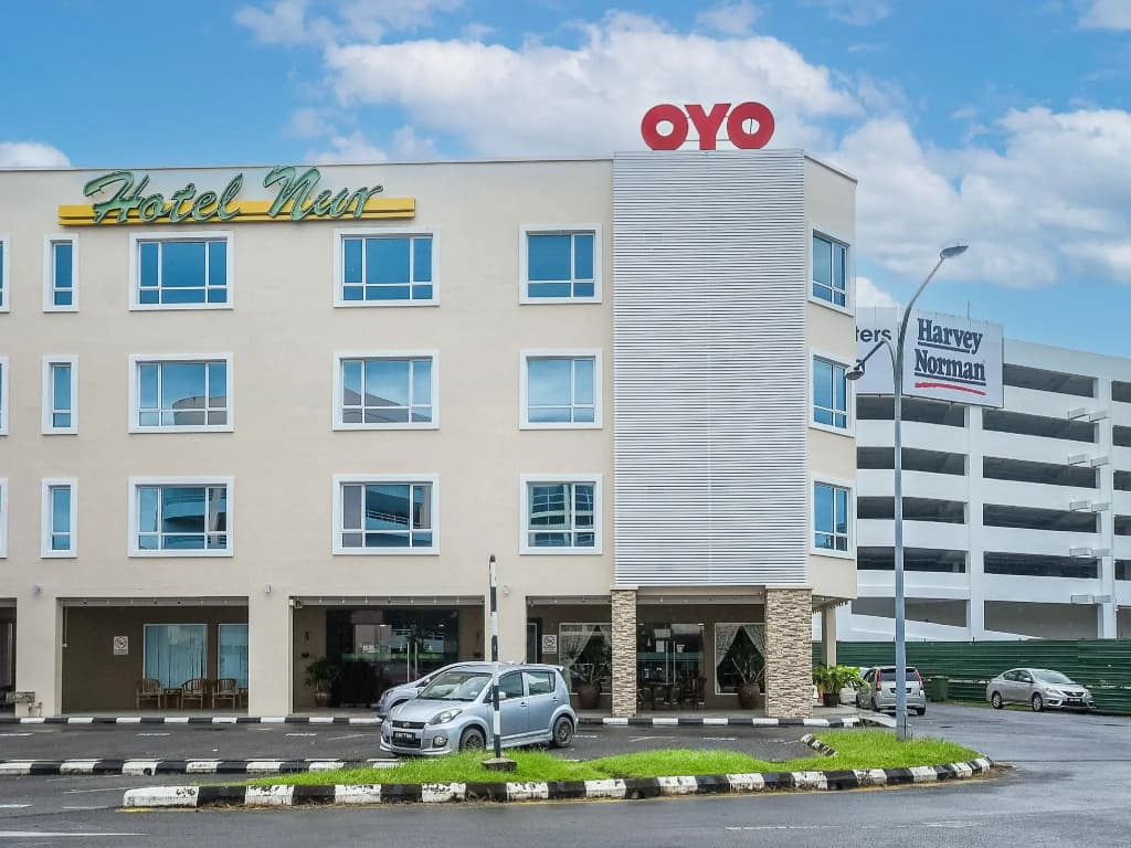 OYO 985 Hotel Nur - main photo