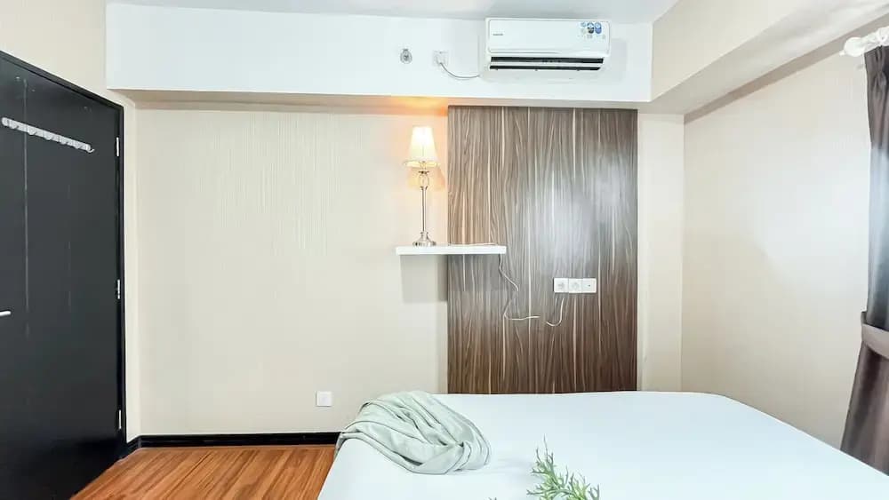 Cozy 1Br Apartment At The Wave Kuningan - photo 2