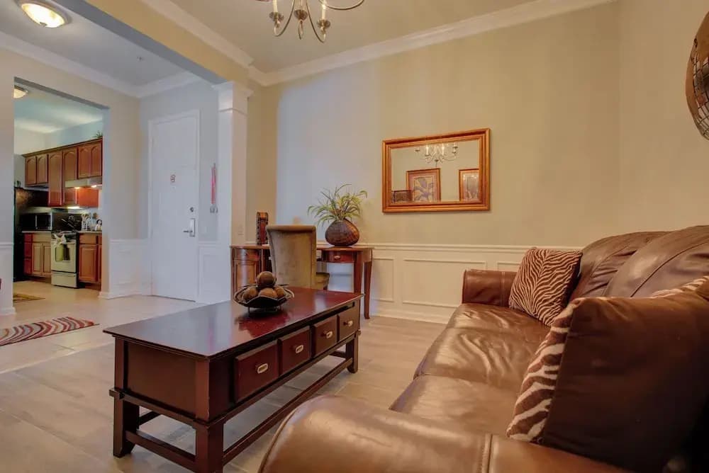 Penthouse w/ Spectacular Lakeview! Near Disney - photo 5