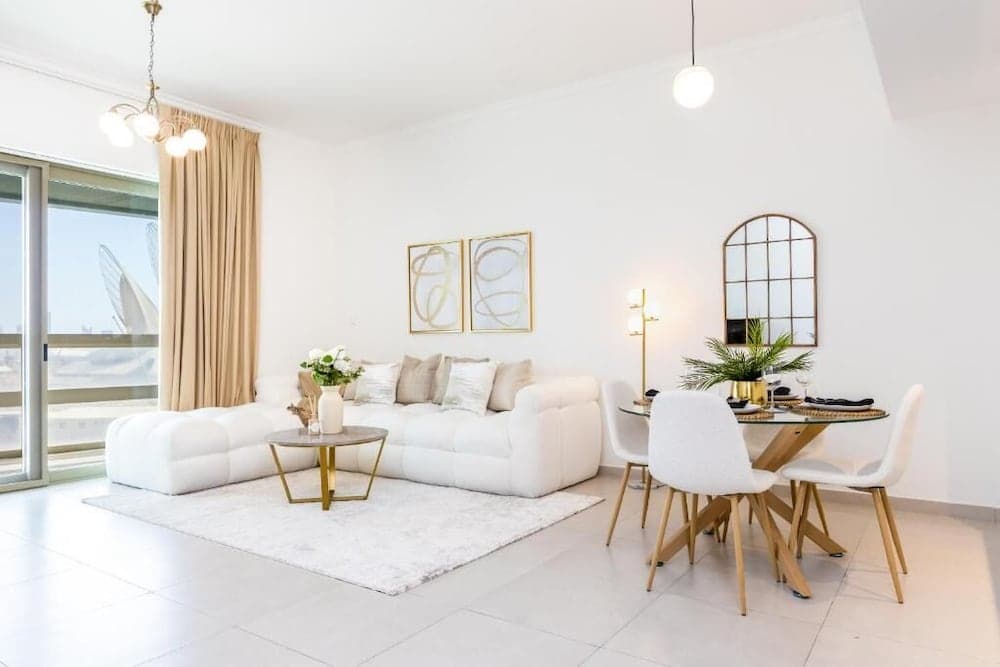 Bloomfields 1Br Azure Stay Ajwan - photo 4