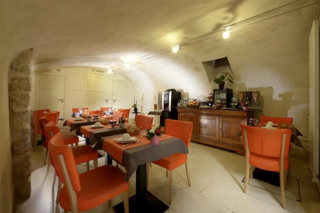 Hôtel Le Relais Saint Charles - photo 12