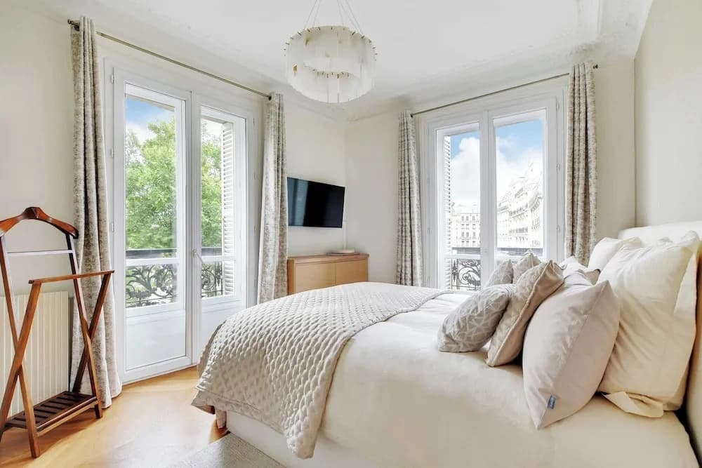Elegant Apt 2bdr- Arc de Triomphe / Champs-elysees - photo 4
