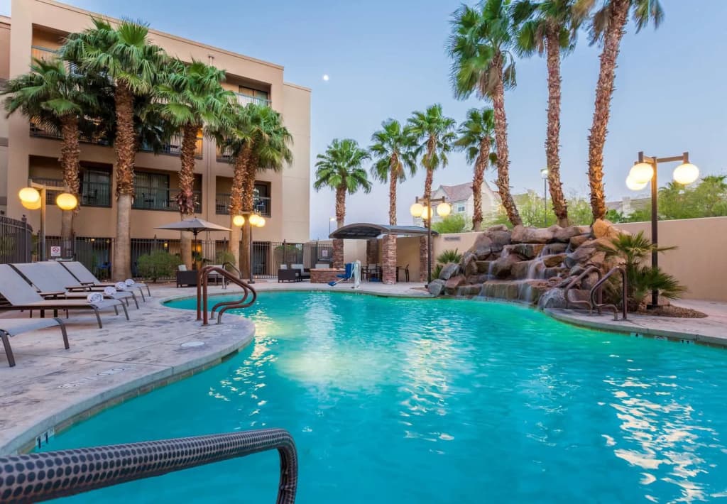 Courtyard By Marriott Las Vegas Stadium Area - photo 18