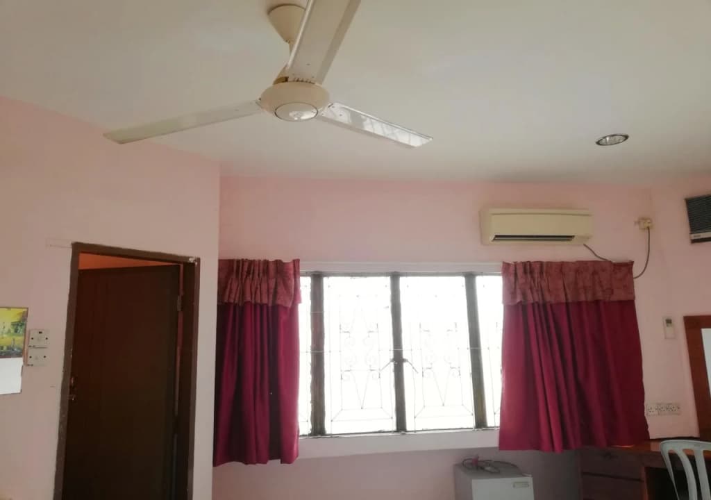 New Budget Inn Hotel - photo 13