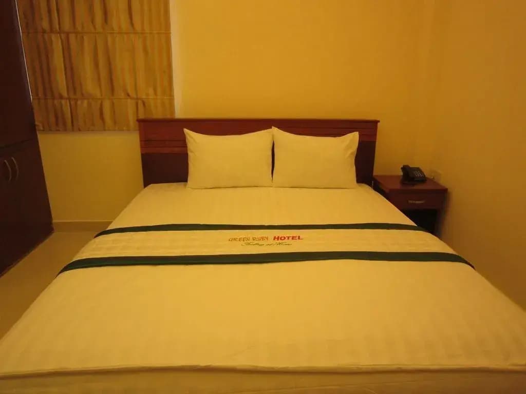 Green Ruby Hotel - photo 2