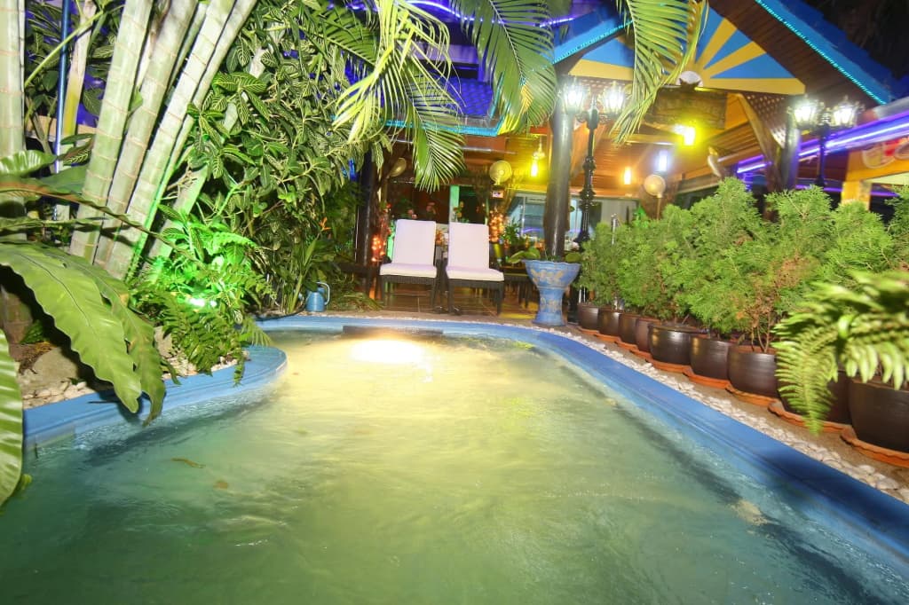 Patong Sunbeach Hotel - photo 15