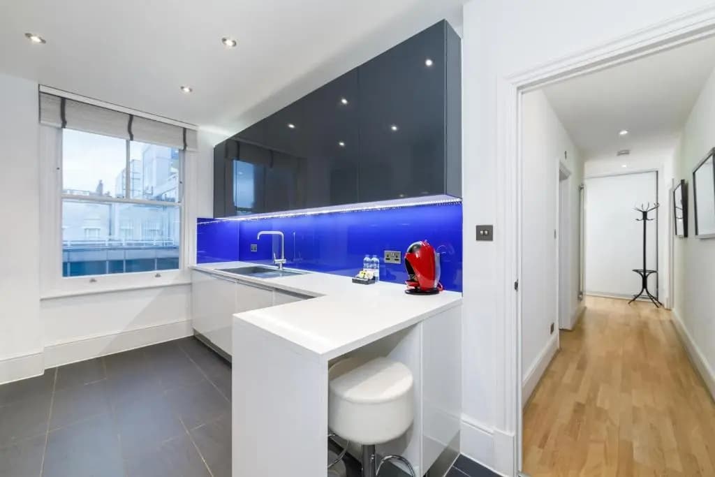 Garrick Mansions by Aeria Apartments - photo 10