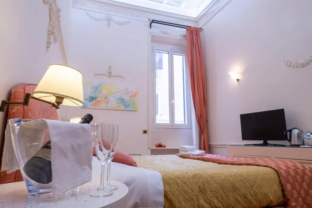 Suites Rome - photo 17