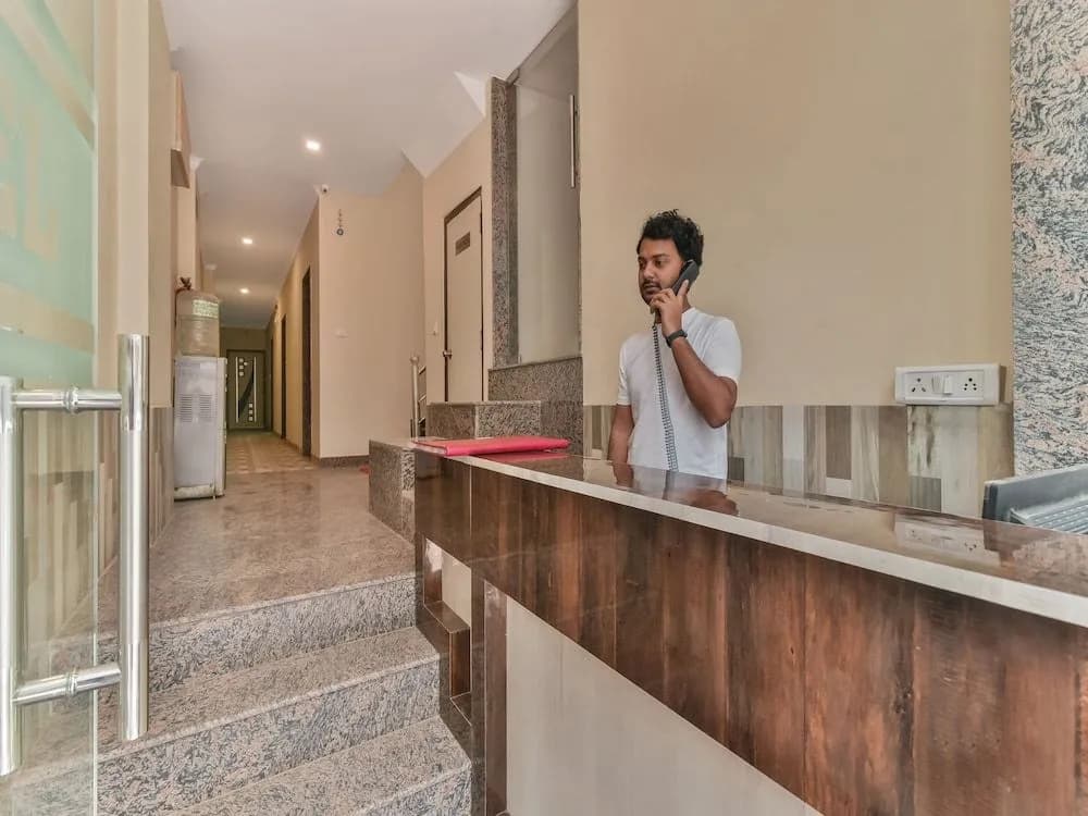Oyo 23424 Hotel Clink - photo 11