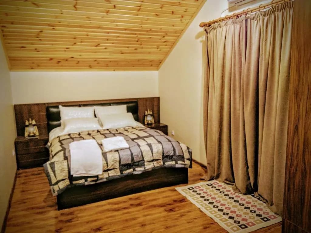 House 15 - photo 2