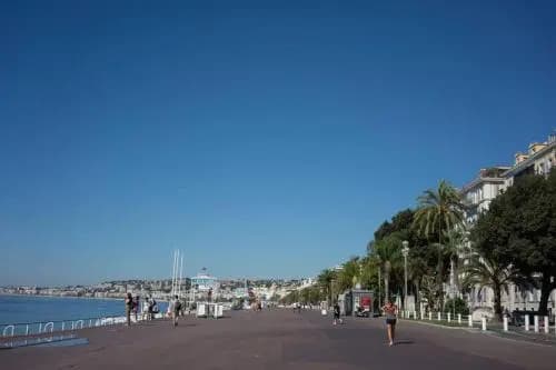 Nice air-conditioned studio -200m from the beach - photo 1