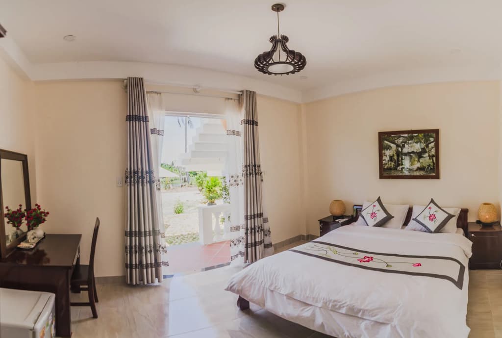 The Moon River Homestay & Villa - photo 2