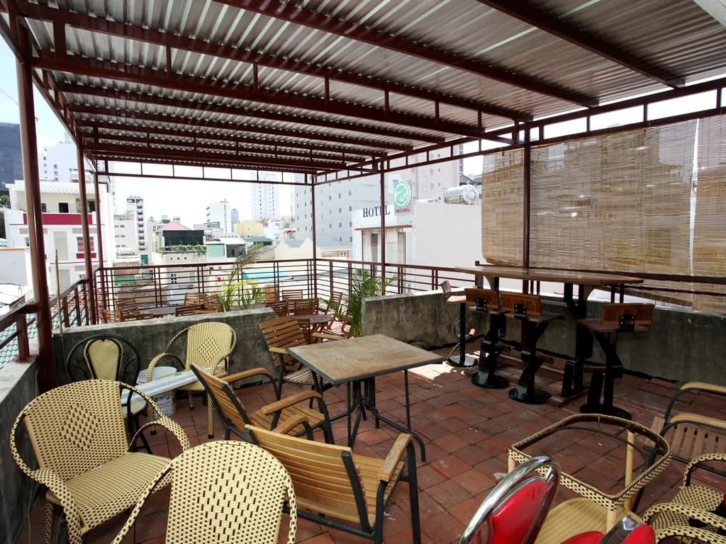 Phi Long Backpacker Hostel Nha Trang - photo 12