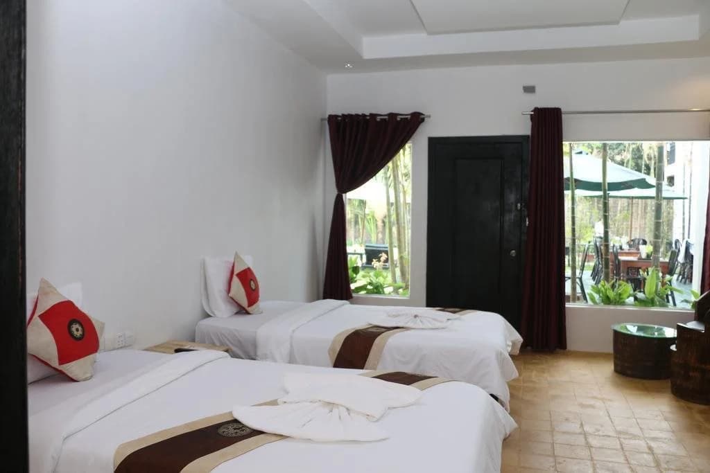 Antique Palm Hotel - photo 4