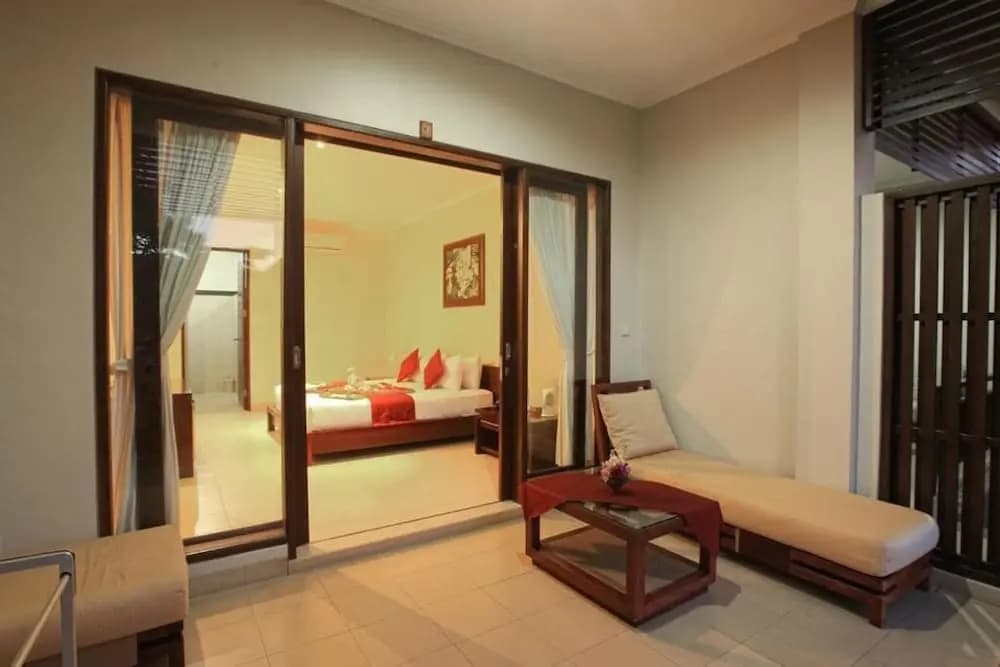 Nyoman Karsa Bungalow - photo 6