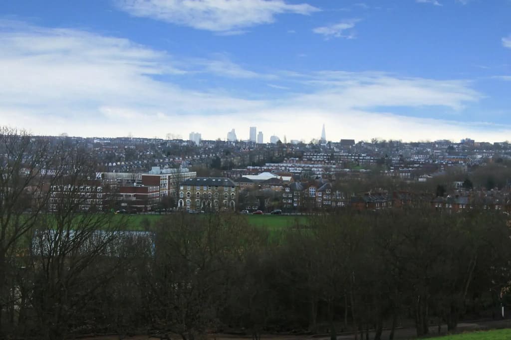 Roseview Alexandra Palace Hotel - photo 16