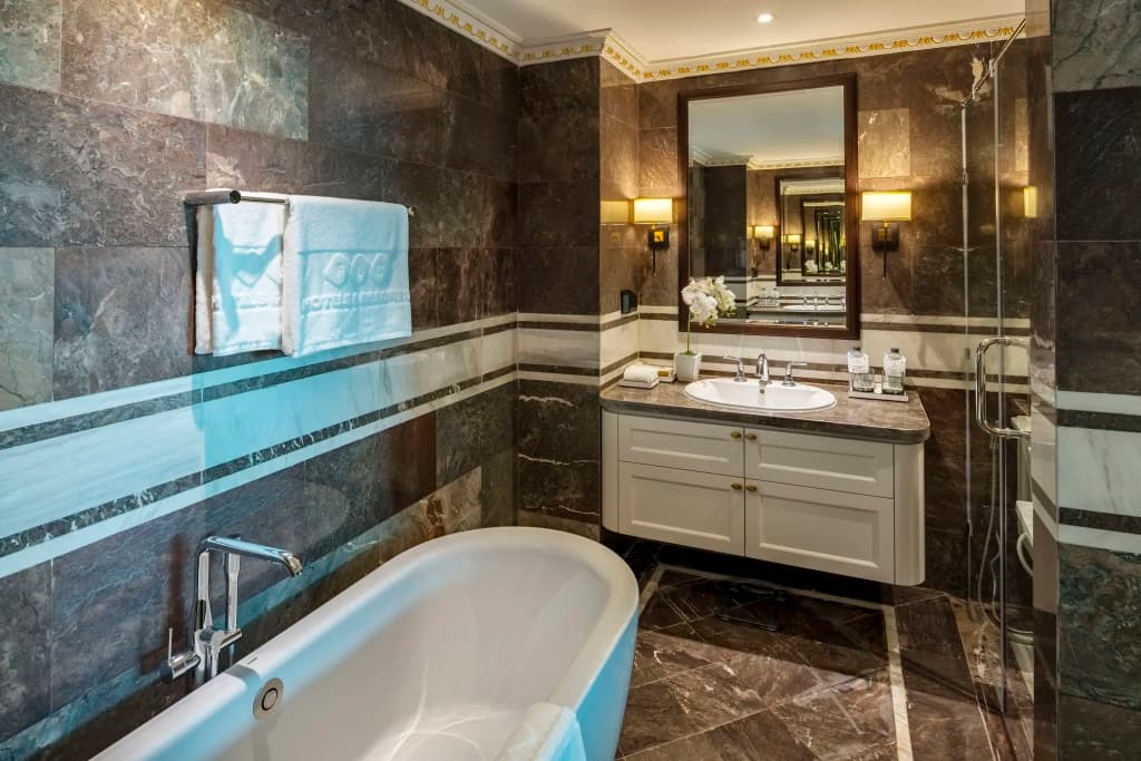 FLC Halong Bay Golf Club & Luxury Resort - photo 18