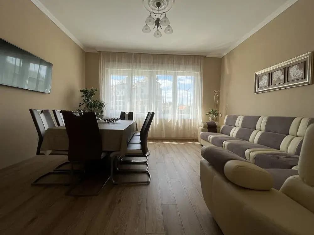 Camille Apartments - photo 11