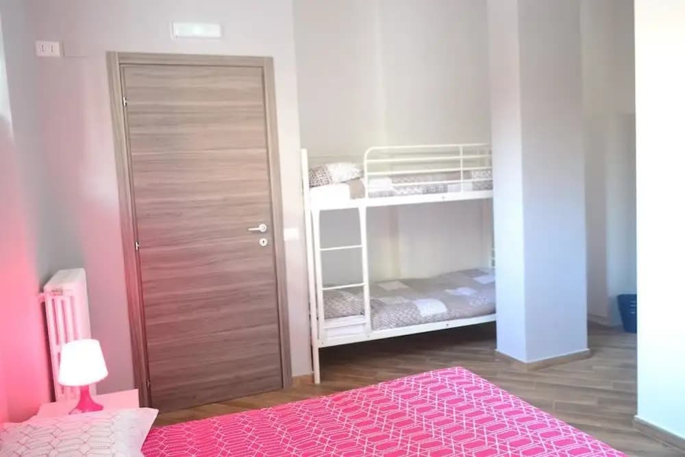 Gloria Hostel - photo 5