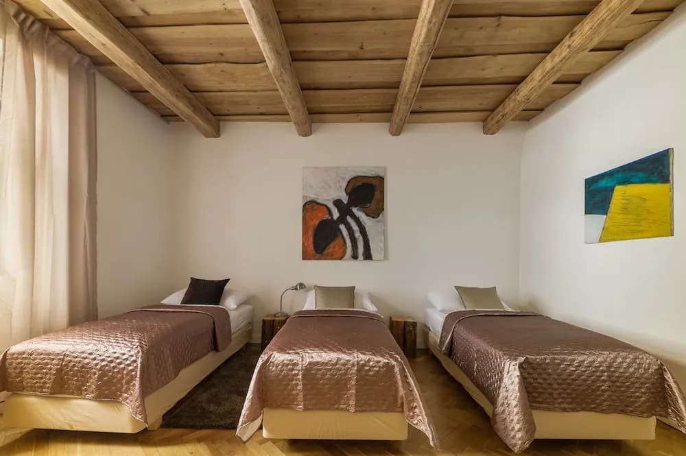 City Spot Apartments - photo 5