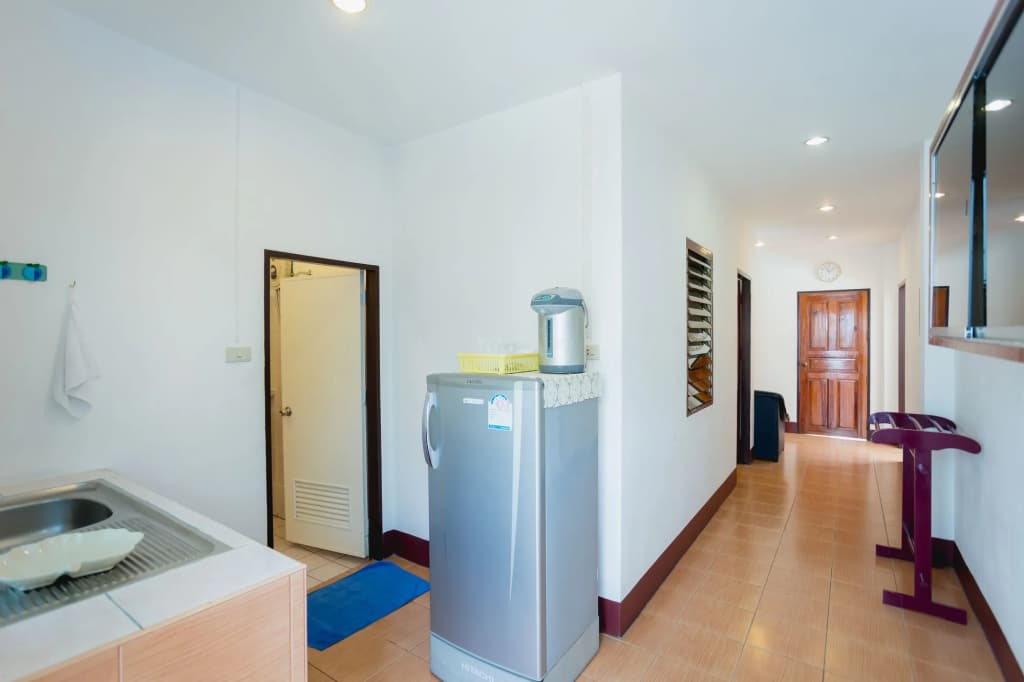 Rabbit Mansion Patong Hotel - photo 36
