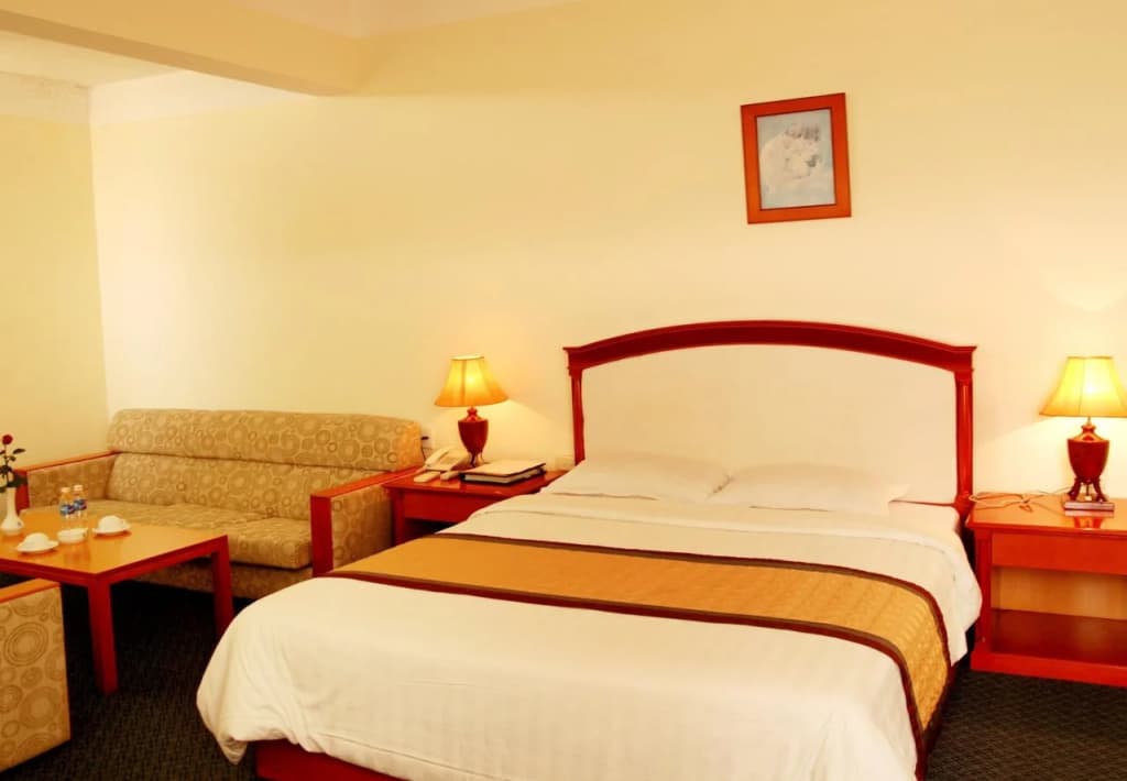 Van Hai Hotel - photo 2