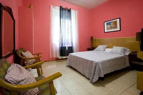 Hostal Noviciado - photo 20