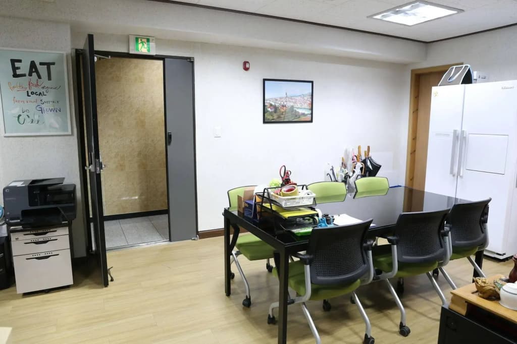Grand Field Residence Hostel - photo 2