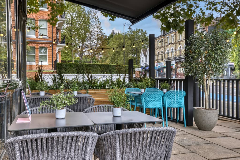 Premier Inn London Hampstead - photo 14