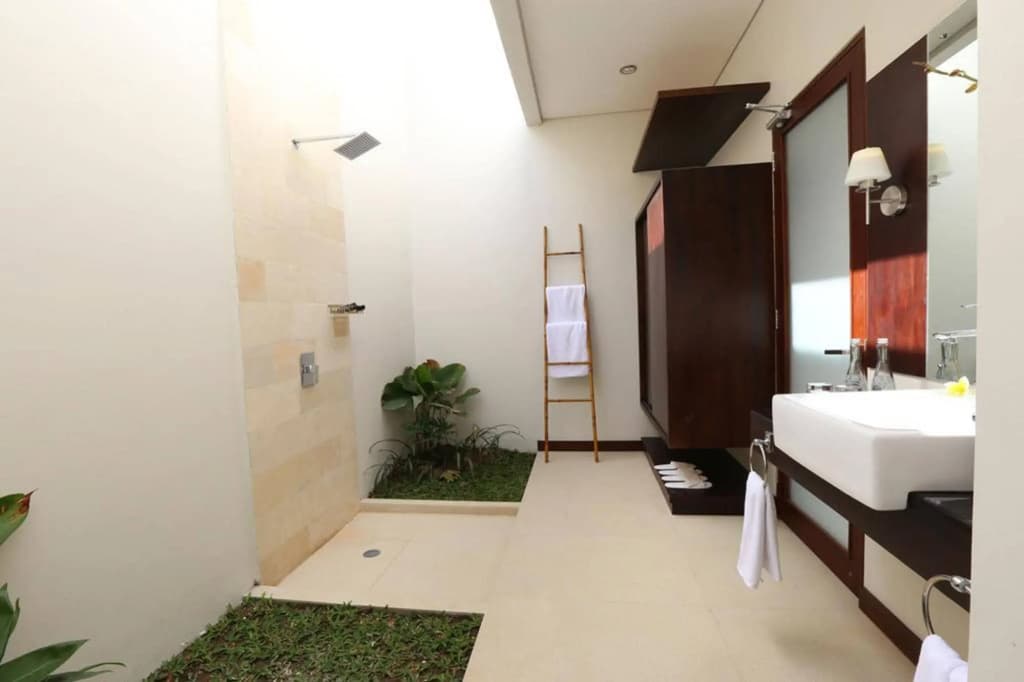 Uppala Villa & Spa Umalas - photo 6