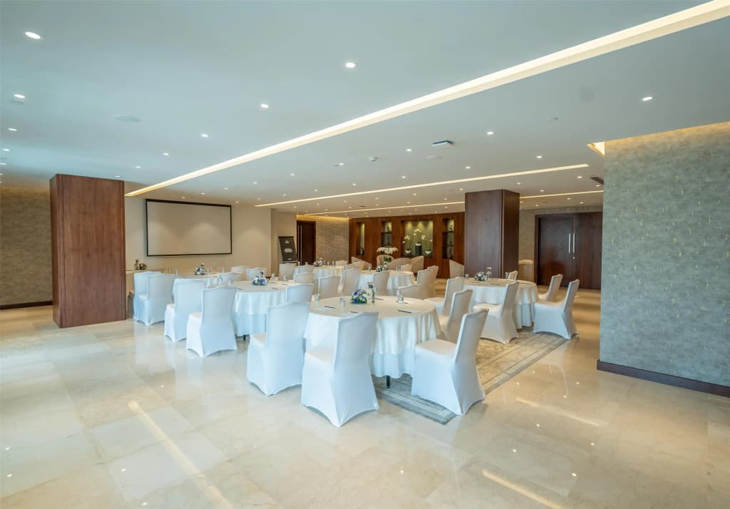 Radisson Collection Muscat Hormuz Grand Hotel - photo 15