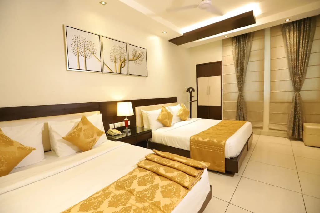Hotel Amrapali Grand - photo 6