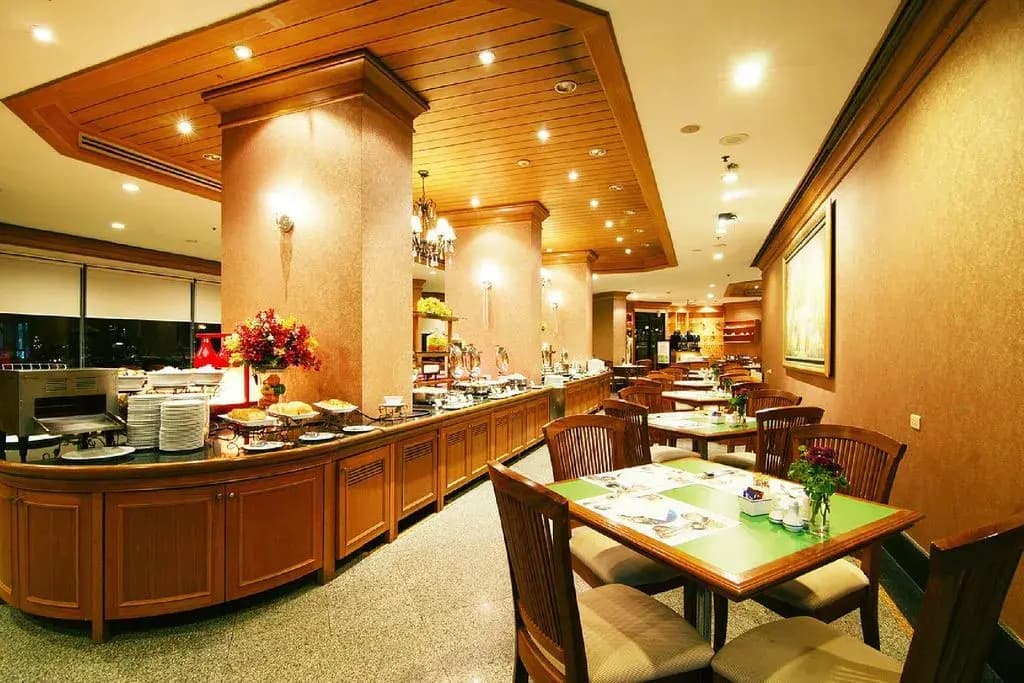 Grand Diamond Suites Hotel - photo 23